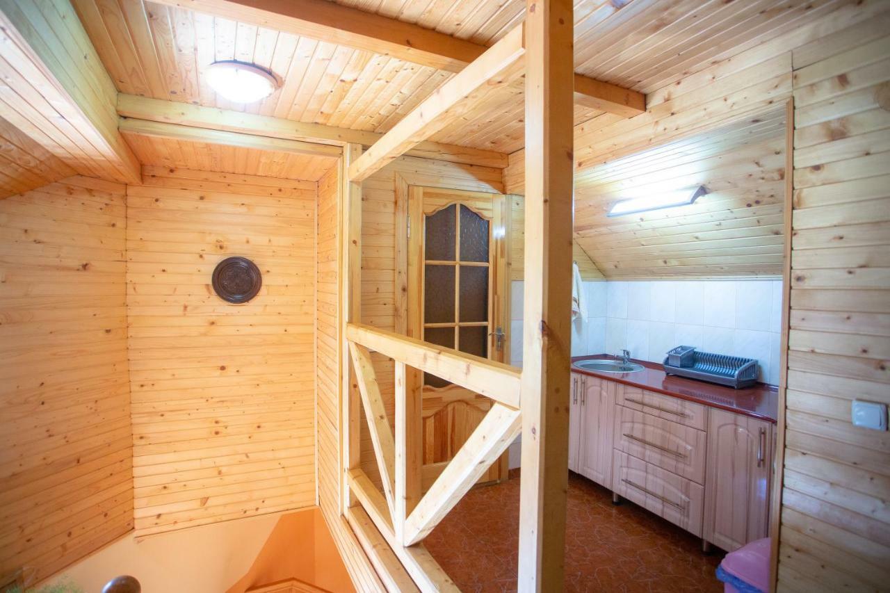 Synyogora Hotel Yaremche Eksteriør billede